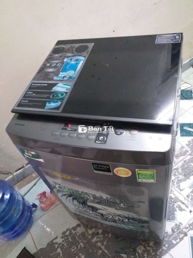 Máy giặt Toshiba 9kg còn mới