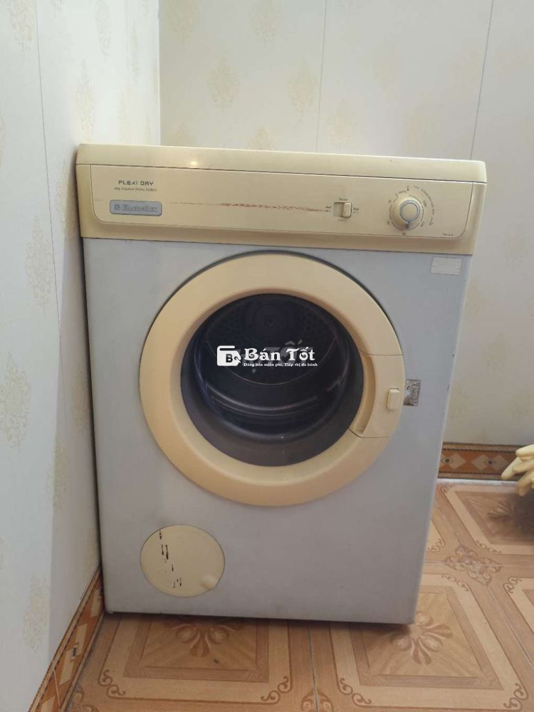 Thanh lý máy sấy quần áo Electrolux 6kg