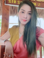 HOÀNG TRÀ