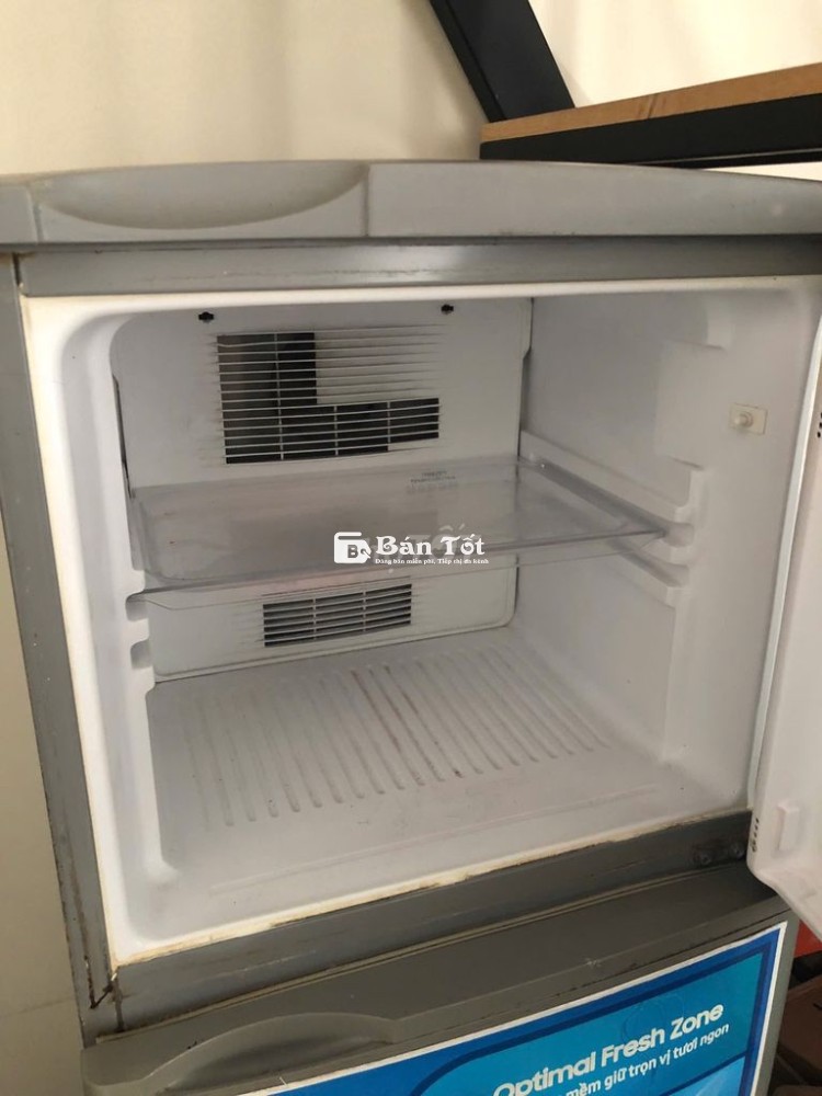Cần bán tủ lạnh Sanyo còn sử dụng tốt