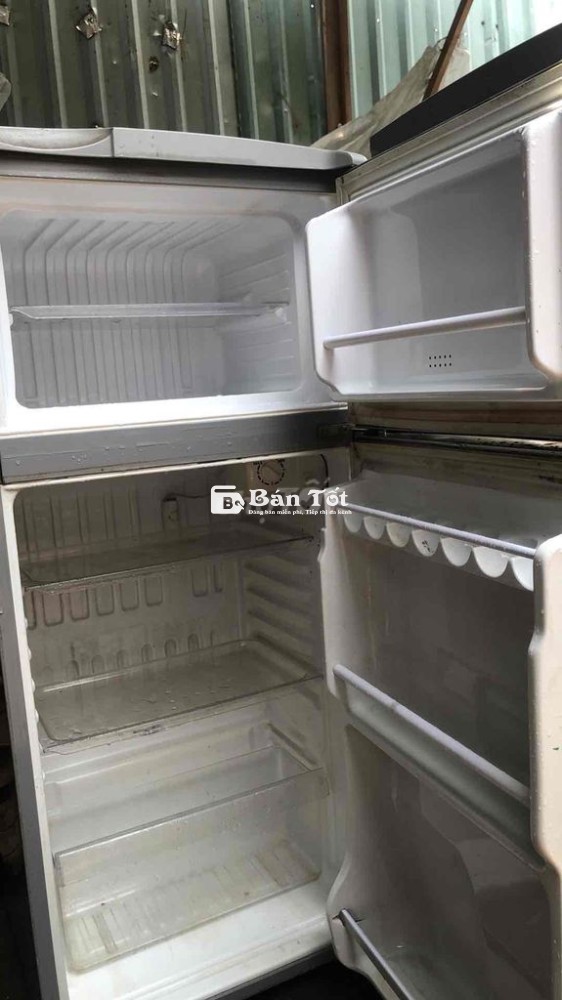 Bán tủ lạnh côi Sanzo như hình