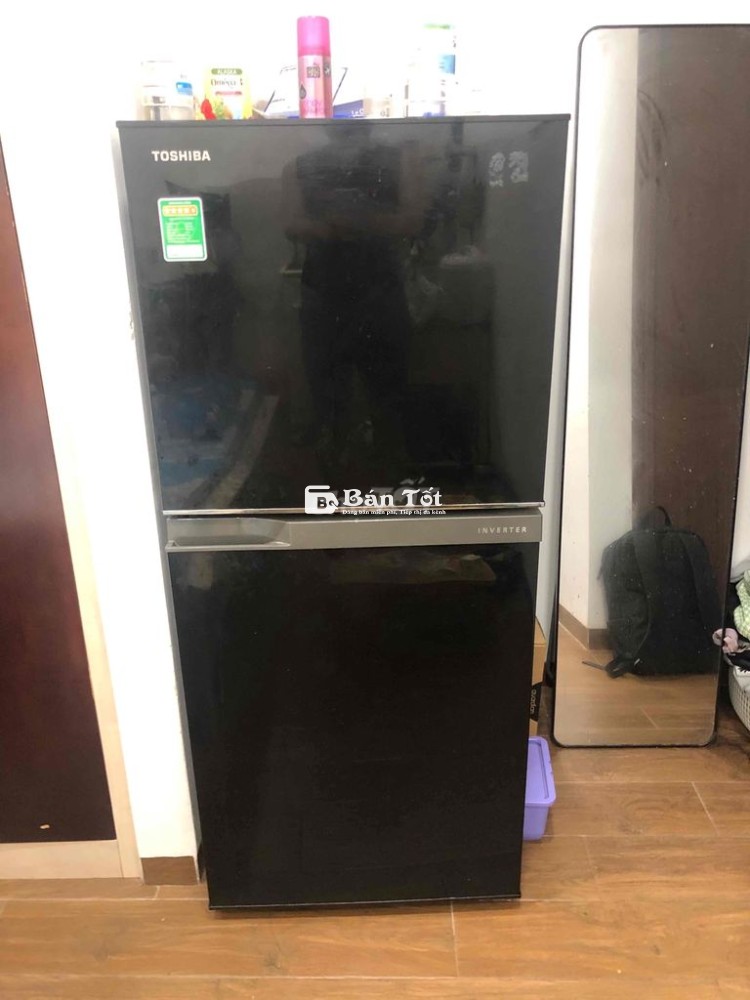 Tủ lạnh Toshiba 180L nhập Thái mới xài 1 năm 95%