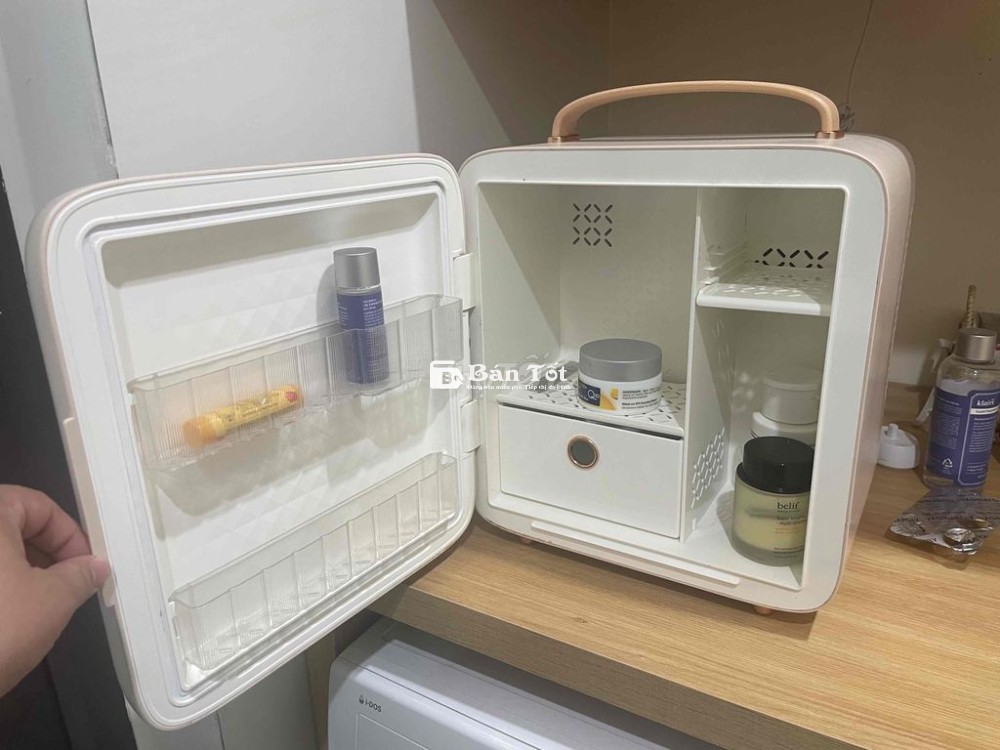 Bán tủ lạnh Gevilan đựng mĩ phẩm