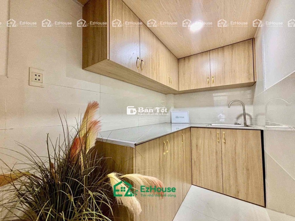 CHDV MS XÂY NẰM NGAY ĐƯỜNG LÊ ĐỨC THỌ CÓ MÁY GIẶT RIÊNG