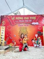 Nguyễn nguyệt 