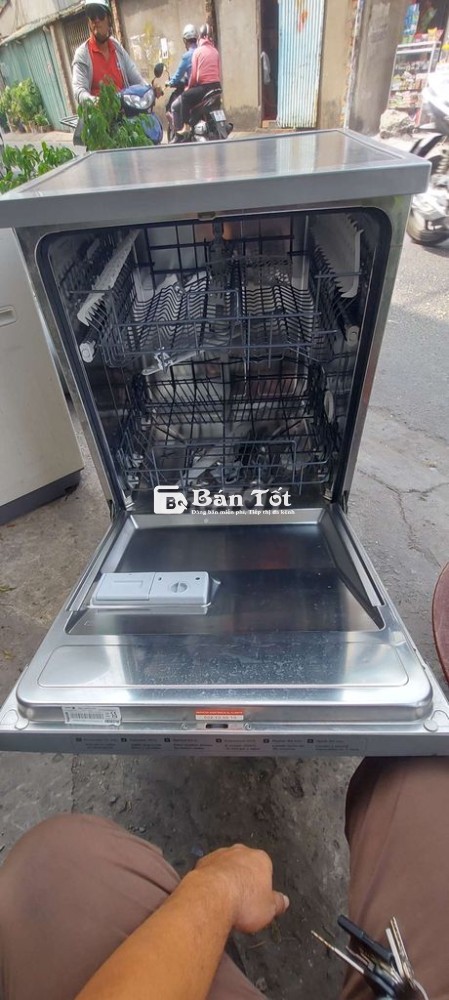 Thanh lý máy rửa chén