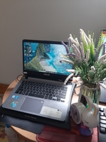 Laptop Kim Cương Xanh