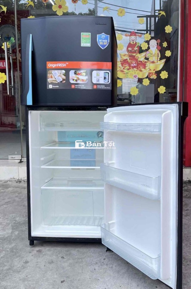 Tủ lạnh Toshiba 188 lít êm lạnh tốt nhẹ điện