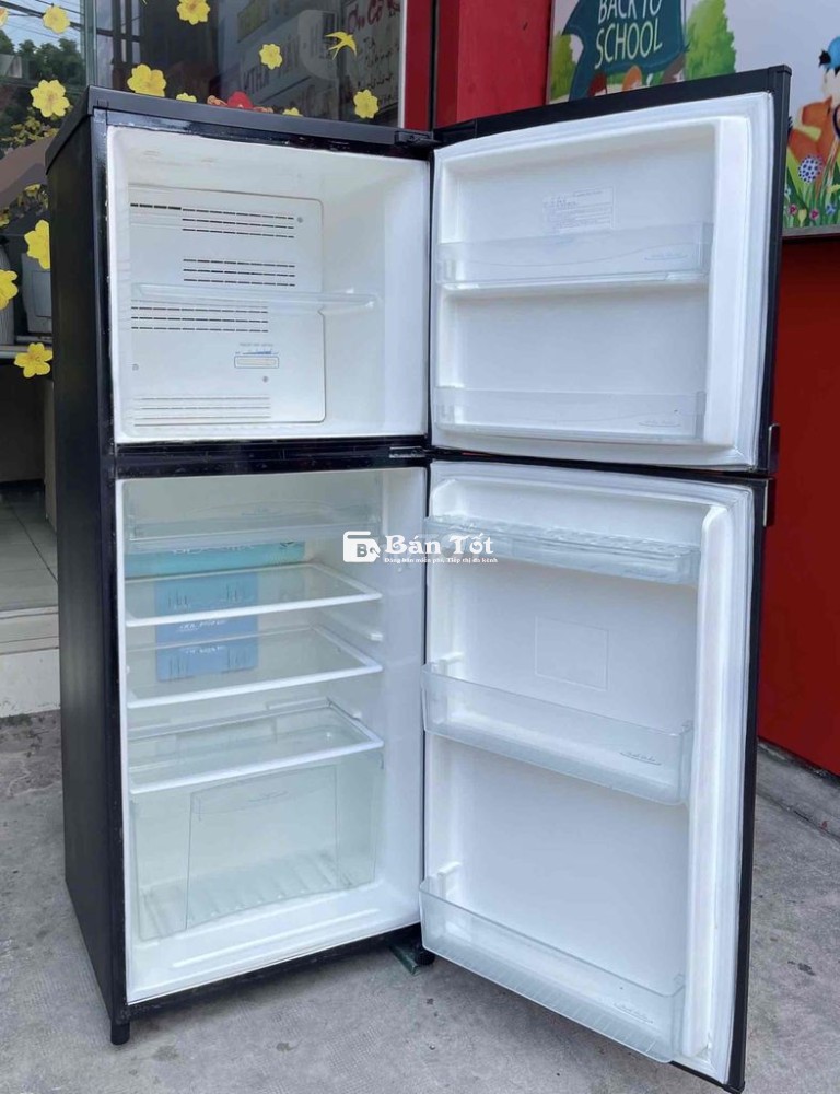 Tủ lạnh Toshiba 188 lít êm lạnh tốt nhẹ điện