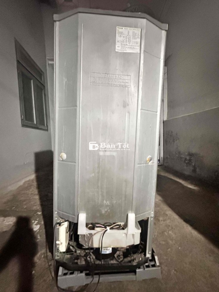 BÁN TỦ LẠNH PANASONIC 175L, ĐANG CÒN SỬ DỤNG TỐT