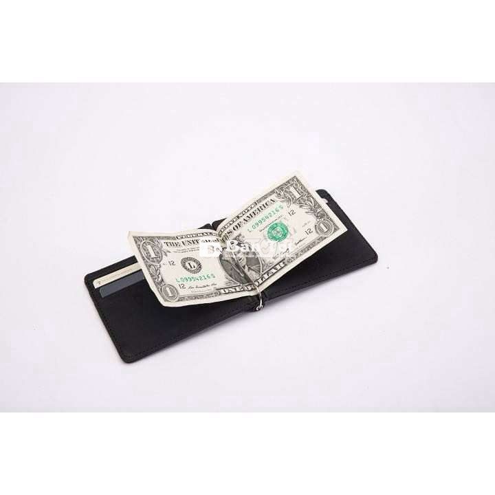 Ví Lacoste new no box. Kt: 11,5x9cm. Với clip kẹp