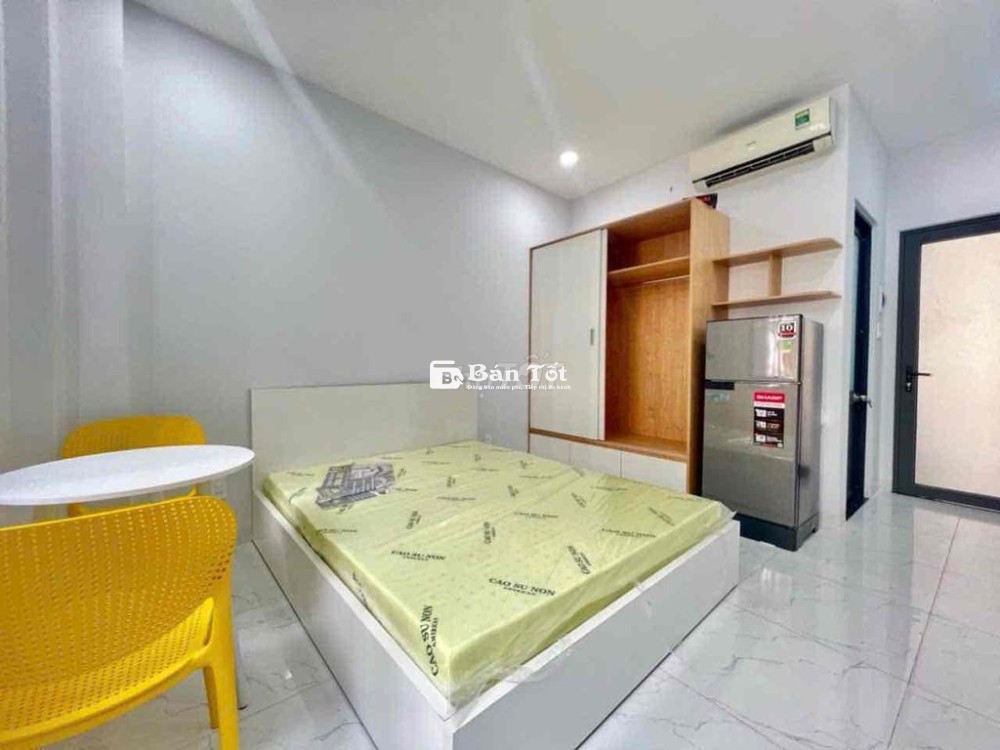 Cho Thuê Căn Hộ Full Nội Thất Ban Công Gần Ga Sài Gòn Quận 3