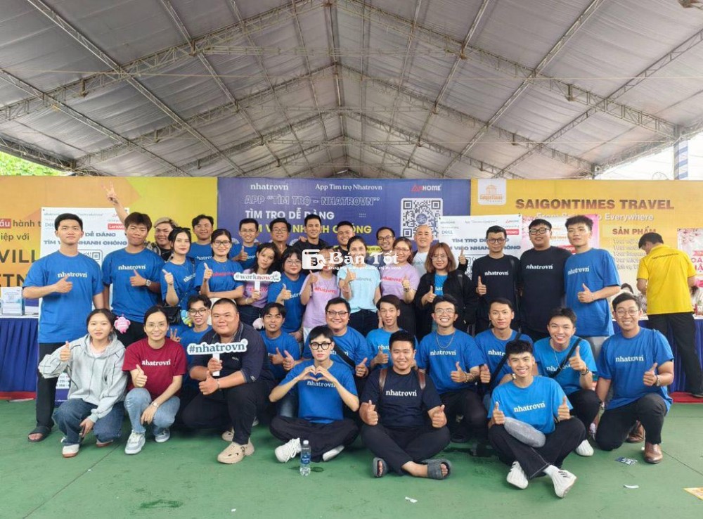 TUYỂN NHÂN VIÊN DẪN KHÁCH XEM PHÒNG BÌNH THẠNH
