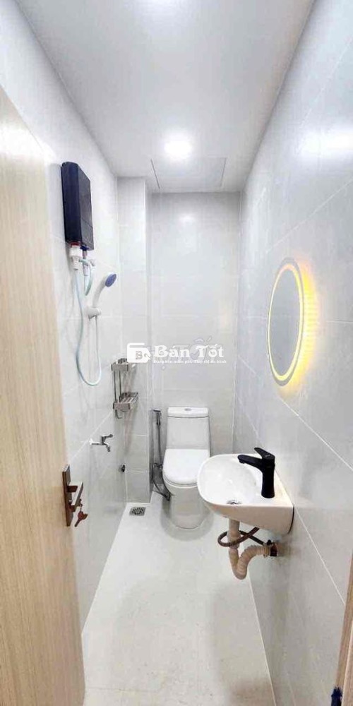 NHÀ MỚI QUẬN 7 (3,5x7) 2 LẦU . SỔ HỒNG RIÊNG. Chỉ 2Ty890