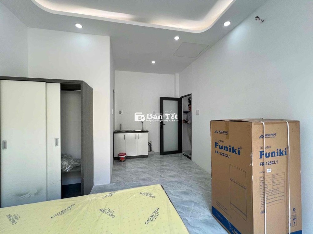 Căn hộ Ban Công mới 100% ngay sân bay Tân Sơn Nhất phường 2 Tân Bình