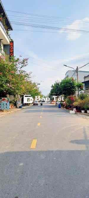 CẦN BÁN GẤP LÔ ĐẤT TÂN PHÚ TRUNG CỦ CHI 100M2 GIÁ 480 TRIỆU
