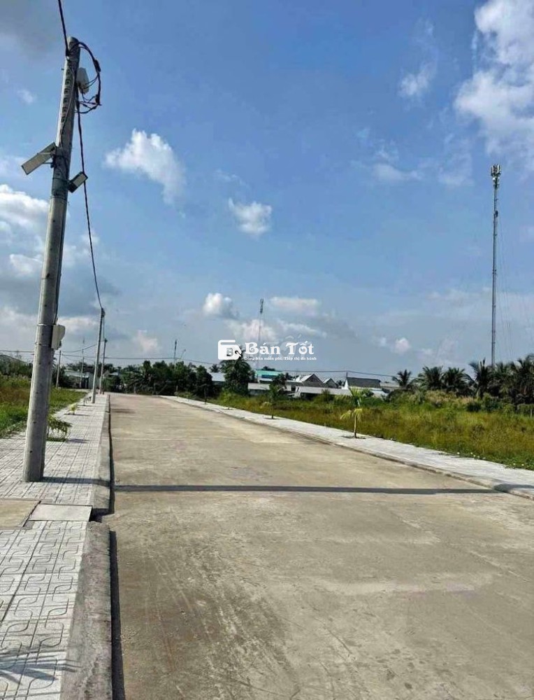 Nền thổ cư khu công nghiệp Thạnh Lộc
👉 cách KCN và chợ 200m