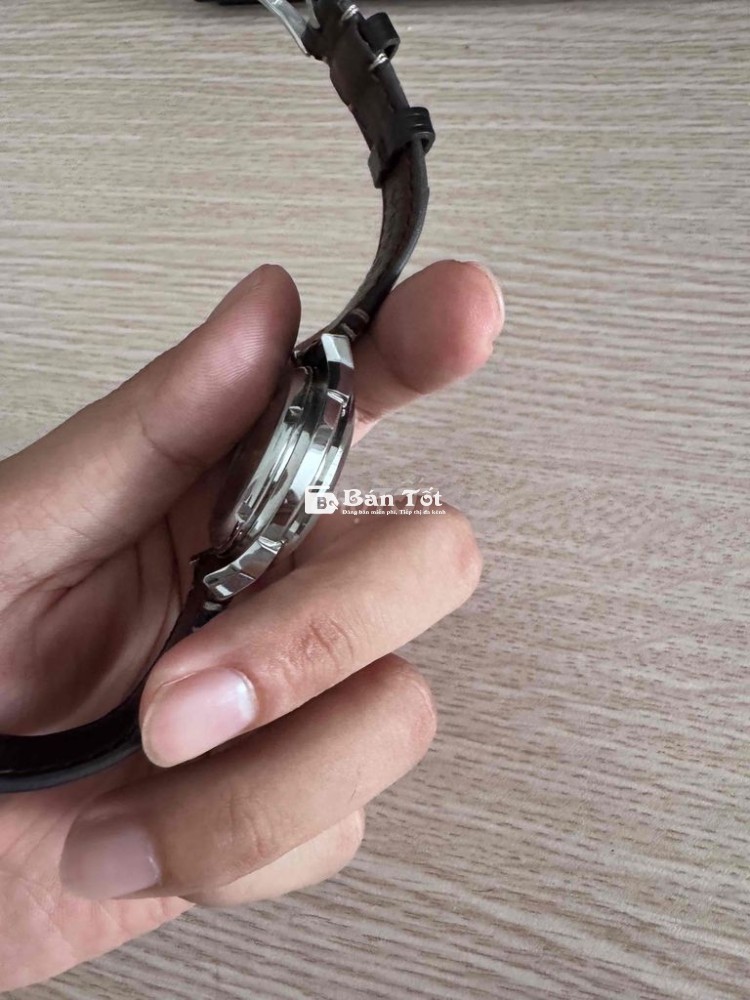 Đồng hồ orient càng gãy bát quái