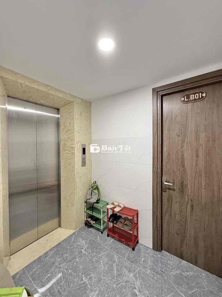 CHDV 9 PHÒNG THANG MÁY HẺM OTO - NGAY ĐẠI HỌC CN4 GÒ VẤP - 12.X T.Ỷ