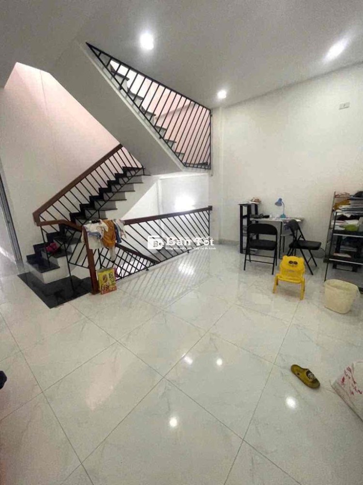Bán nhà 2 tầng MT Bùi Tấn Diên Hoà An Cẩm Lệ