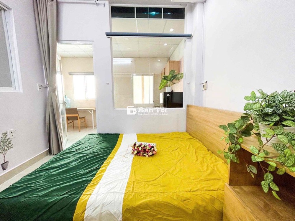 căn hộ cho thuê 1PN quận 1 có thang máy, ban công gần Bùi Viện