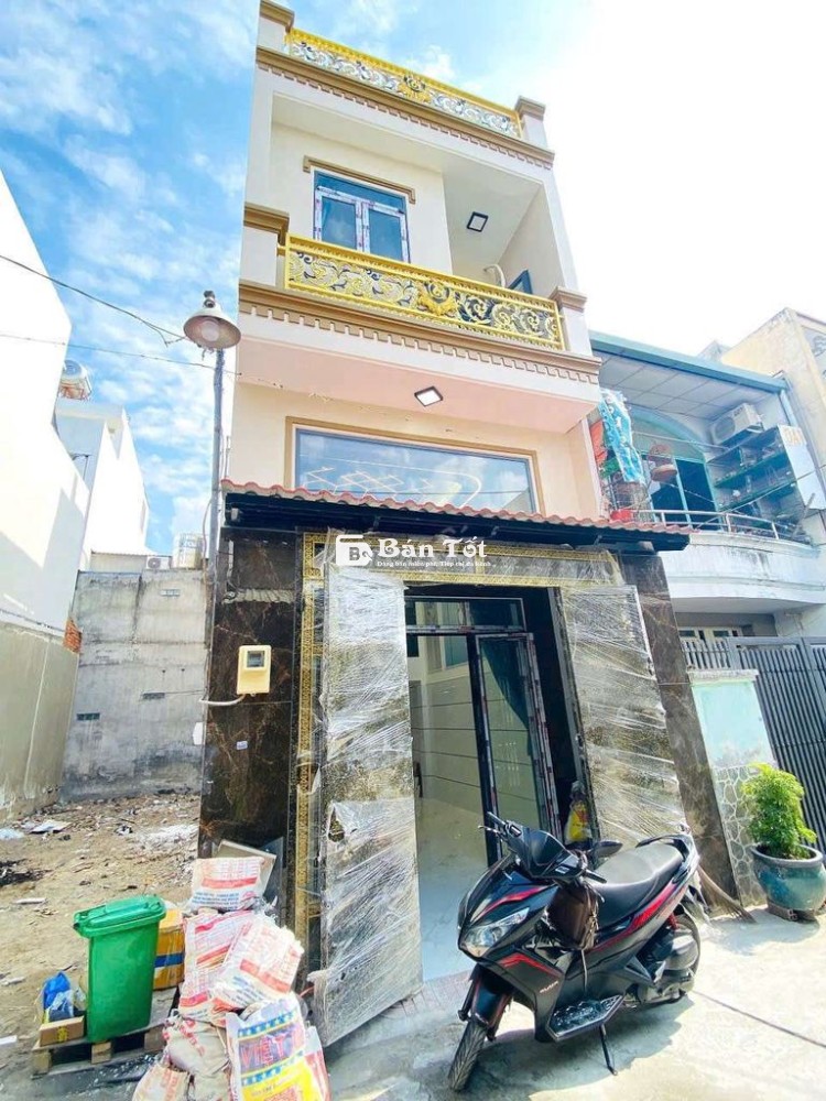 🍀Nhà mình cần bán gấp Lê Văn Quới