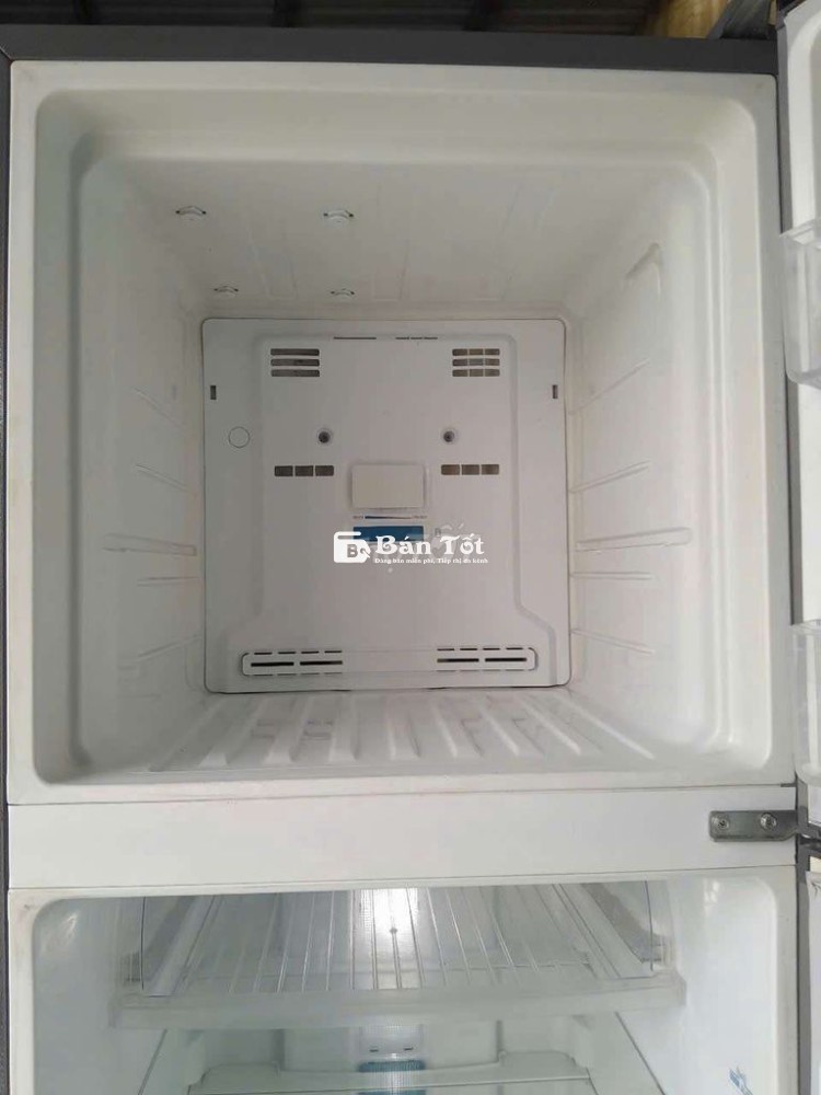 Tủ lạnh electrolux 225l
