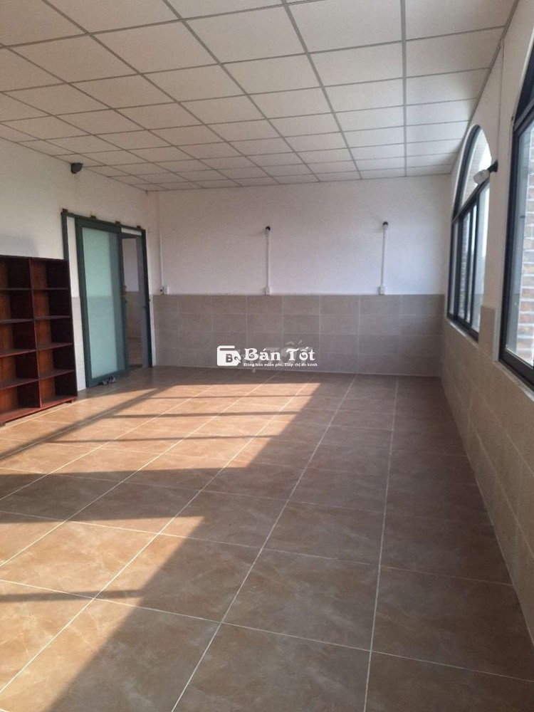 CĂN HỘ MỚI XÂY LẦU 1 DTSD 70M² TRỐNG SUỐT BẾP WC NHƯ HÌNH. SÂN THƯỢNG