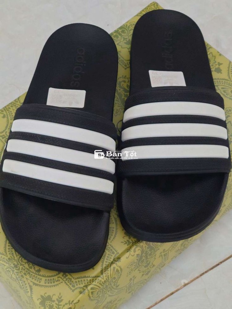 Dép Adidas