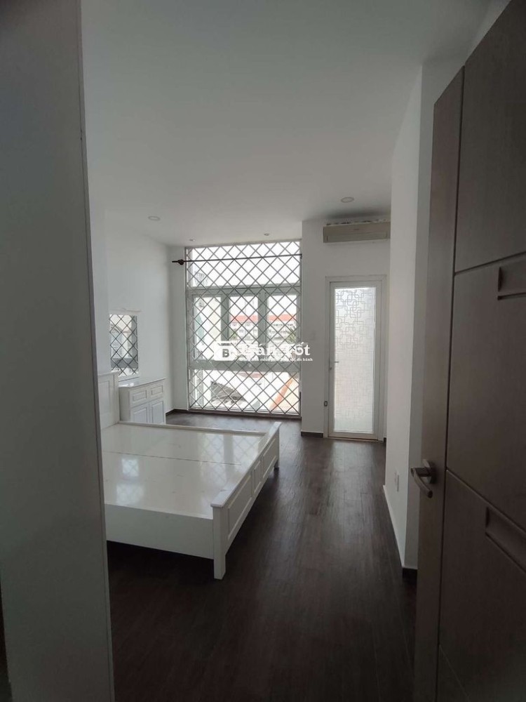 Chính chủ cho thuê 189/19 Gia Phú Q6 6pN có thang máy