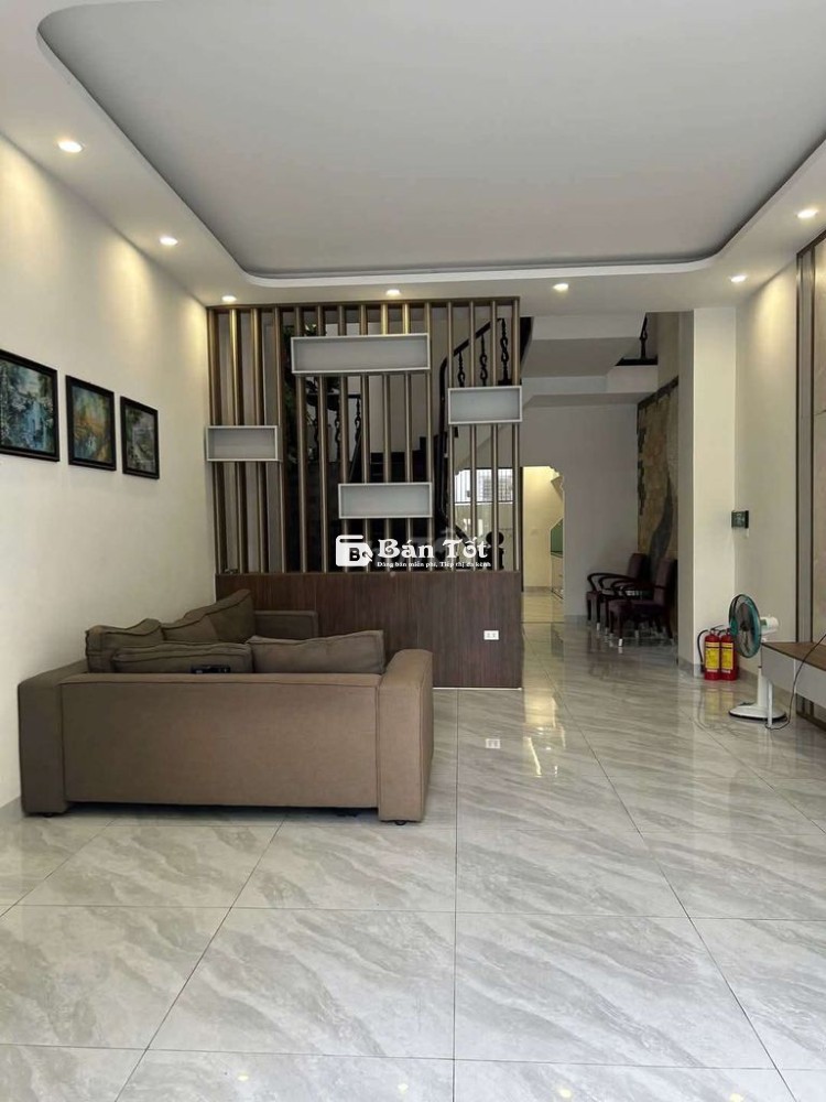 🏡CHO THUÊ VILLA MT HỒ NGHINH
CHO CẢ TẠO THÊM HỒ BƠI