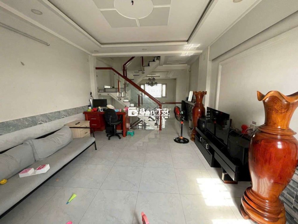 Cho thuê nhà Thới an q12 3tầng 4PN 4wc đường 9m thông giá 11tr đẹp ken