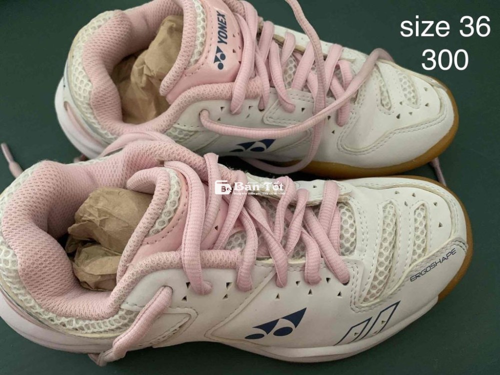 [SALE OFF] Giày 2nd Yonex size 35 mới 95%
