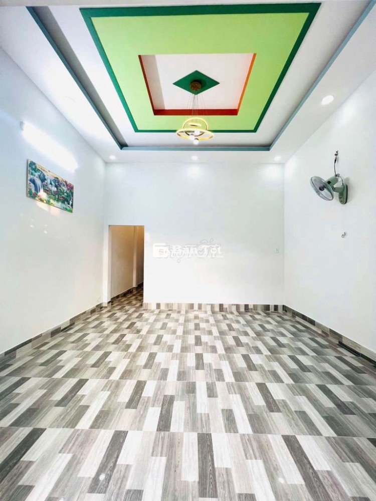 🇻🇳🇻🇳 . NHÀ SỔ ĐỎ RIÊNG , TÂY BẮC LÂN BÀ ĐIỂM