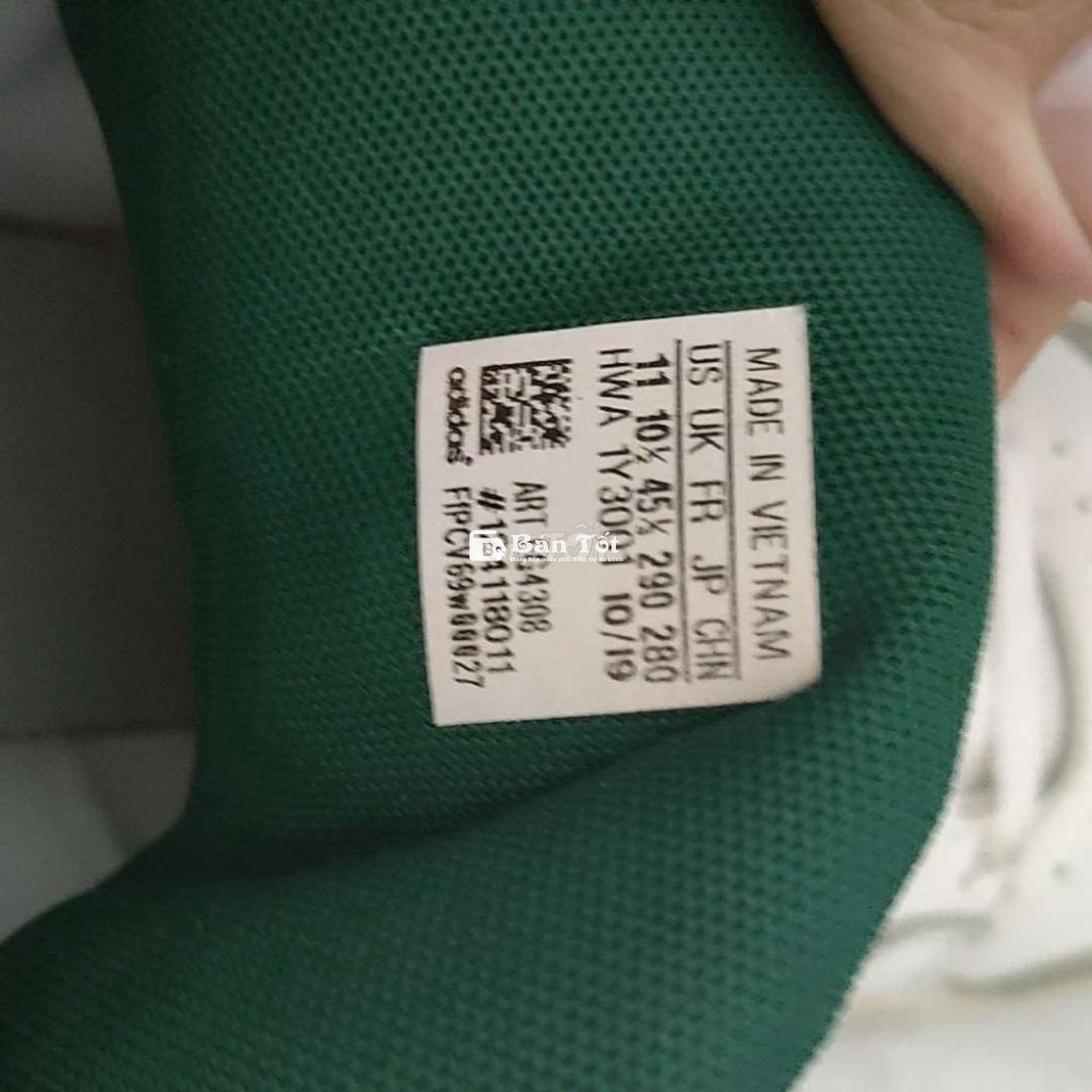 Giày Adidas chính hãng