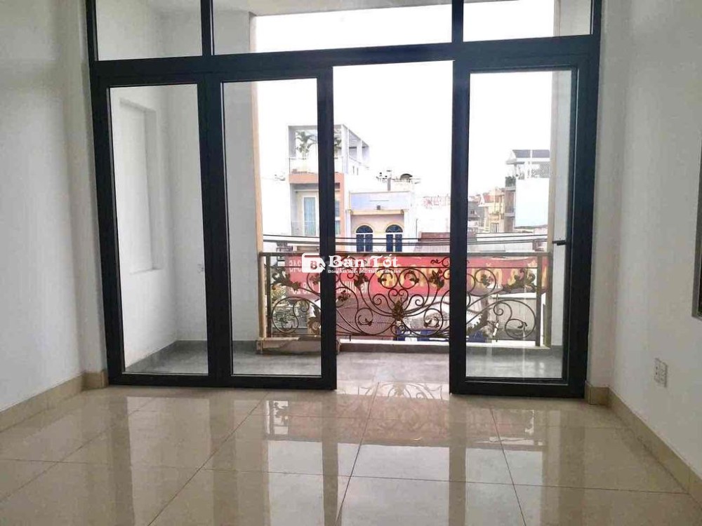 Phòng Trọ có máy lạnh, ban công ở Gò Vấp