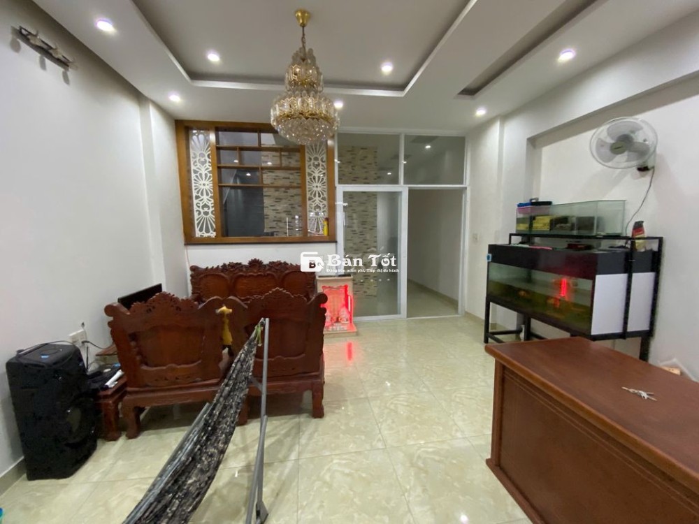 NHÀ 5X26 CHO THUÊ - 2 MẶT TIỀN ĐƯỜNG NHỰA - BÀ ĐIỂM HÓC MÔN - 13 TRIỆU