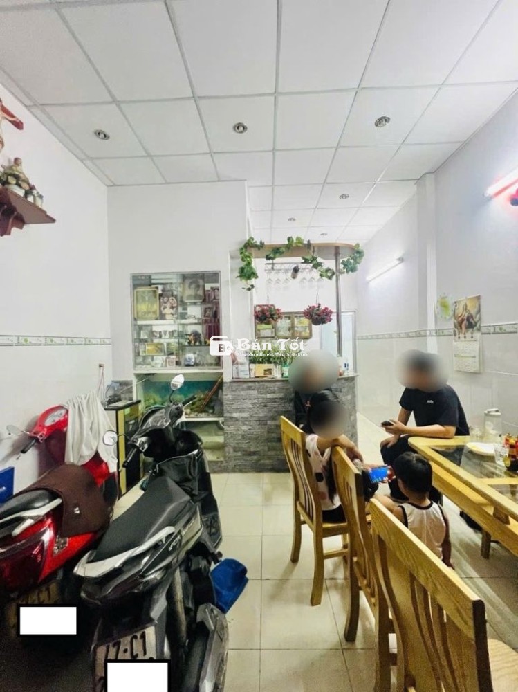 Bán nhà 50m2, Hẻm xe hơi Đường Lê Sát, Quận Tân Phú