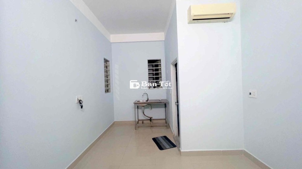Cho thuê phòng có máy lạnh giá 2,6Tr ở Cầu Tham Lương