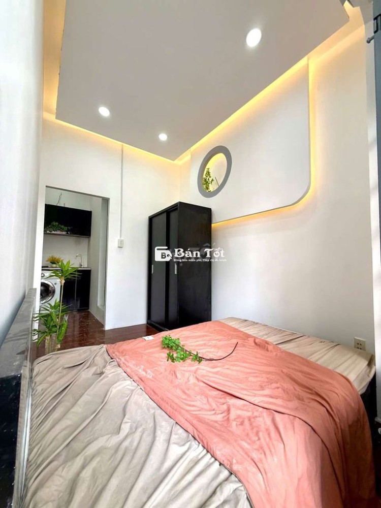 CHÍNH chủ cho thuê 2 P ngủ 50m2 Ban Công to