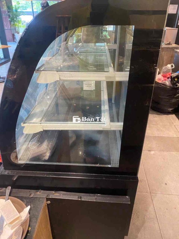 Tủ bánh kem SouthWind 85x114x65Cm