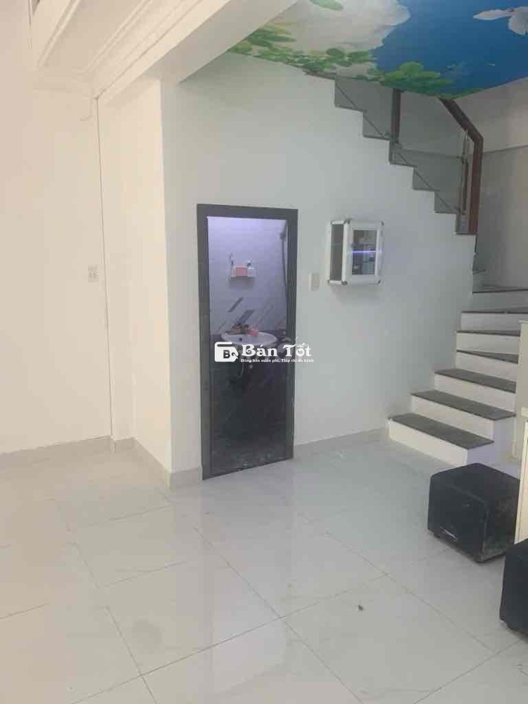 NHÀ BÁN, HÊM XE HƠI THÔNG, 40m2, GÒ VẤP, NHỈNH 5 TỶ