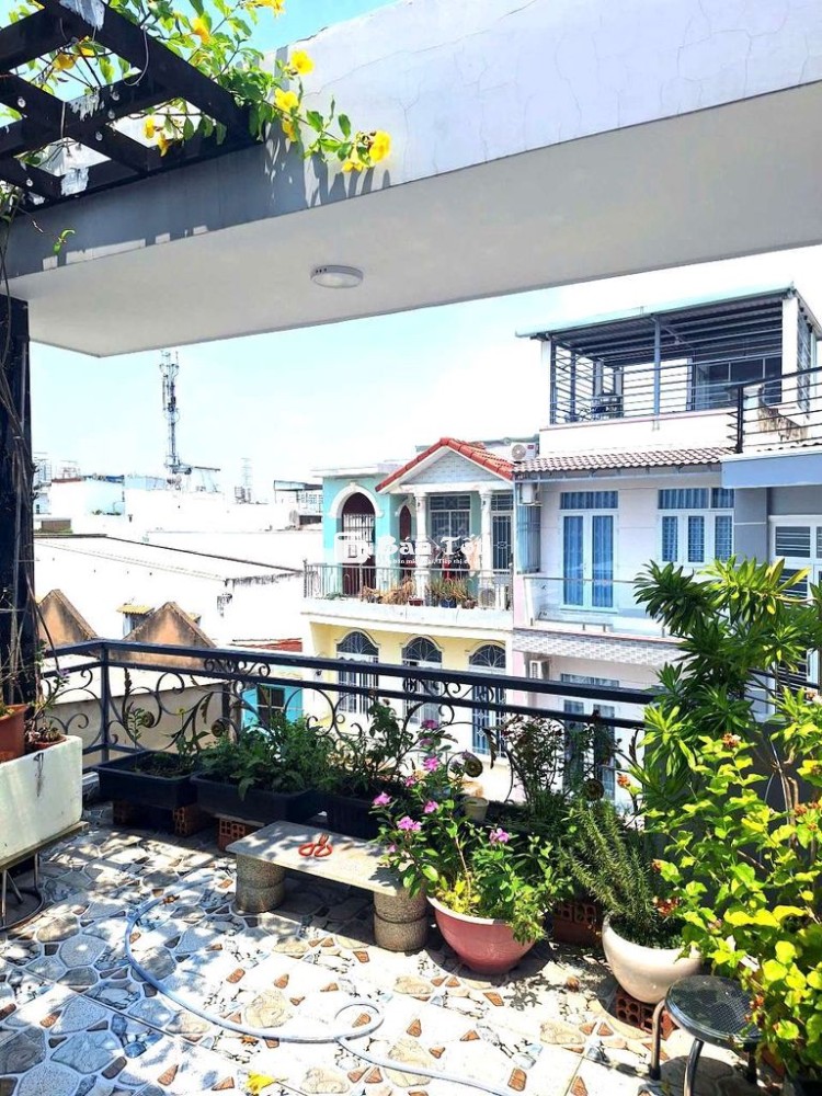Nhà Đẹp 3 Tầng Kiên Cố Ko Có Điểm Trừ Có Sân Thượng , 4PN ,Sổ Đẹp