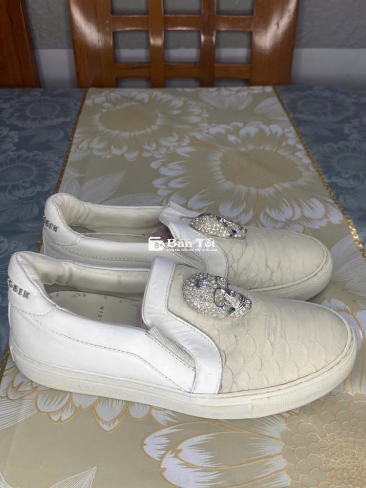 Giày hiệu size 36