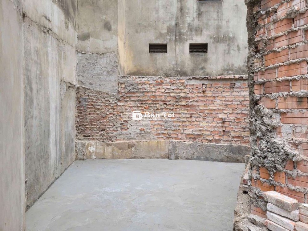 Đât 99m2- Phố Tôn Đức Thắng - 12,25 tỷ. Đi 50m ra ôtô tránh.