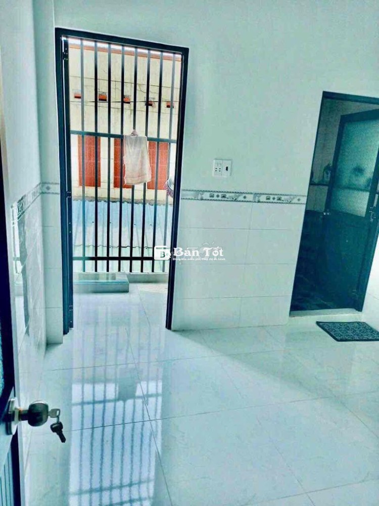 cho thuê nhà nguyên căn 1t1l p Tân phong 2 p ngủ D xe hơi