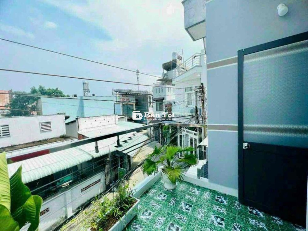 cho thuê nhà nguyên căn 1t1l p Tân phong 2 p ngủ D xe hơi