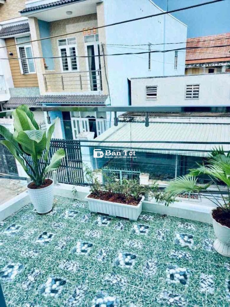 cho thuê nhà nguyên căn 1t1l p Tân phong 2 p ngủ D xe hơi