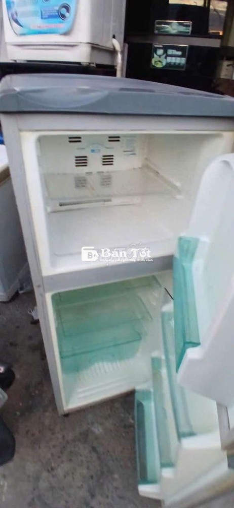 Tủ lạnh cần bán