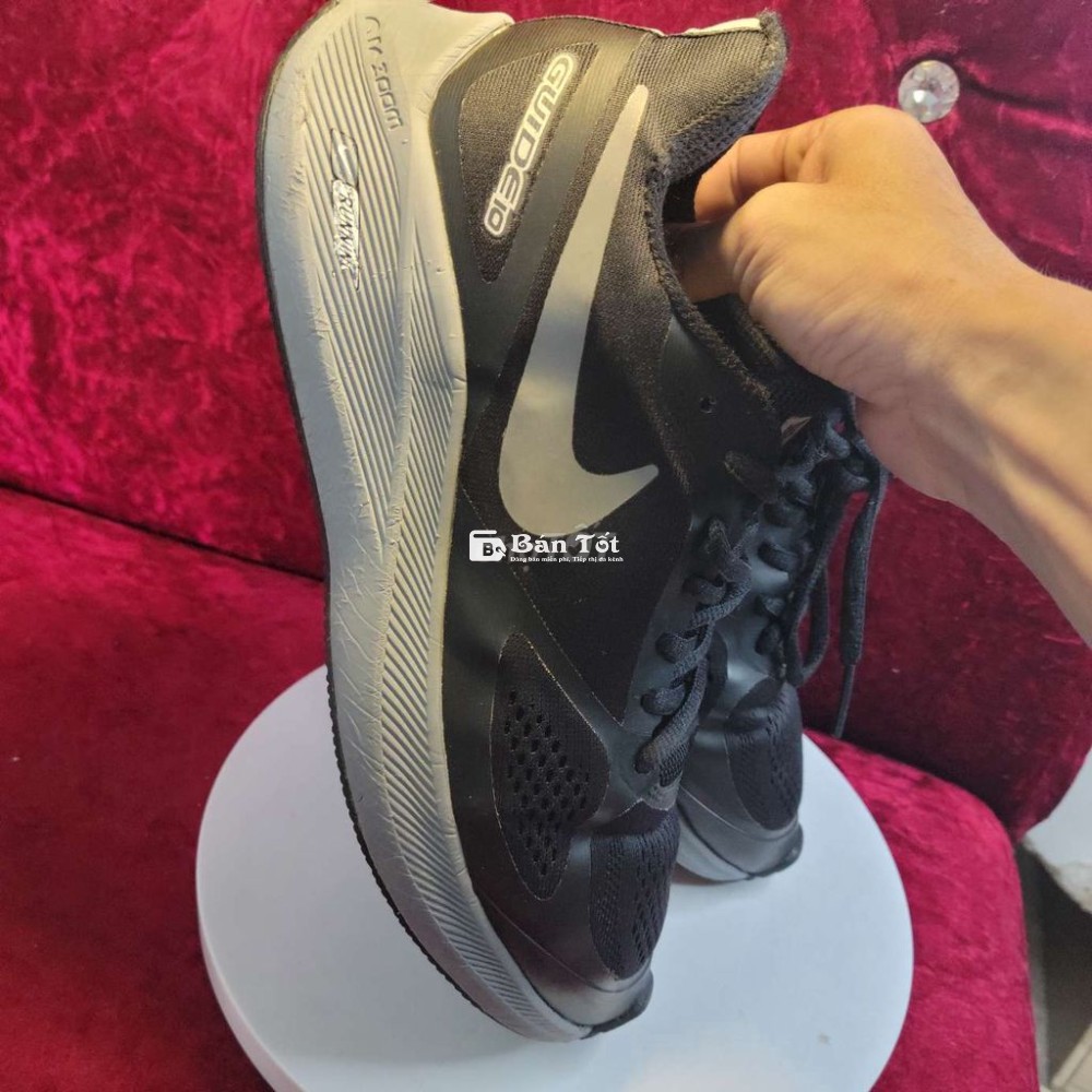 Giày chạy bộ nike runing size 41